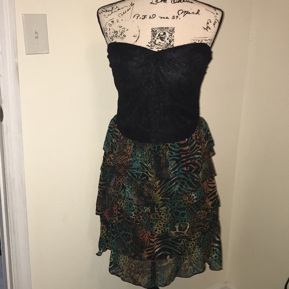 Strapless dress